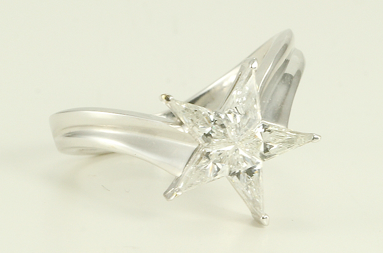 18k White Gold Kite cut diamond invisible ser star shape exclusive engagement ring (0.98 Ct G ,SI2-SI3)